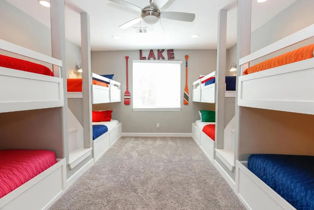 Luxury Lake LBJ House with Heated Swimming Pool and Spill Over Hot Tub and 2 Boat Slips