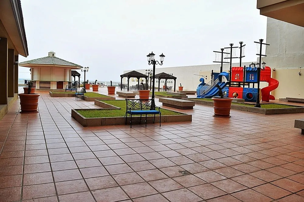 Astur Hotel & Residence