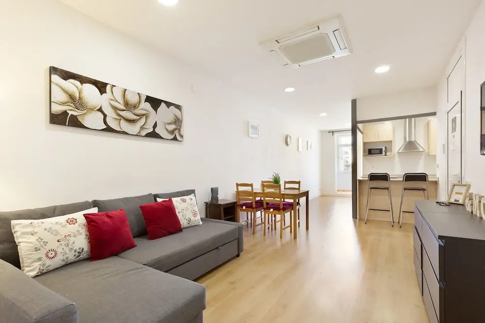 Stay U-nique Apartments Urgell