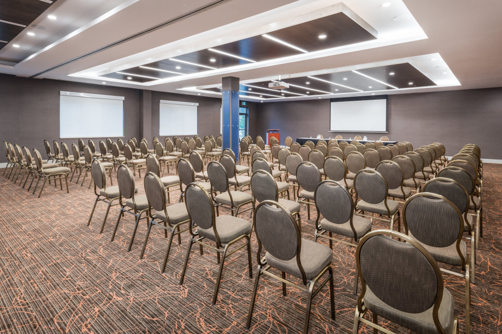 Holiday Inn Express Hotel & Suites Milton by IHG