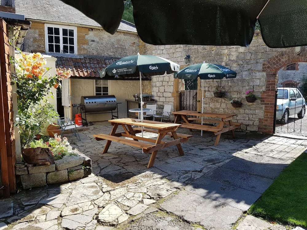 The Marston Inn