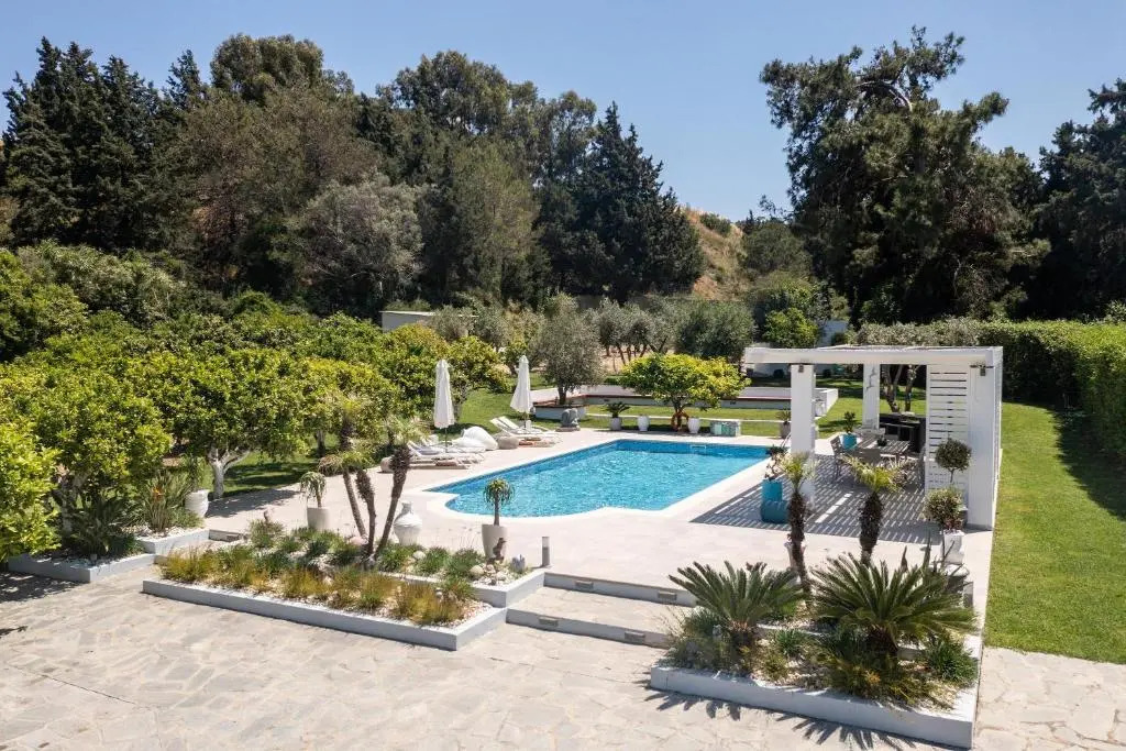 Antigone Estate