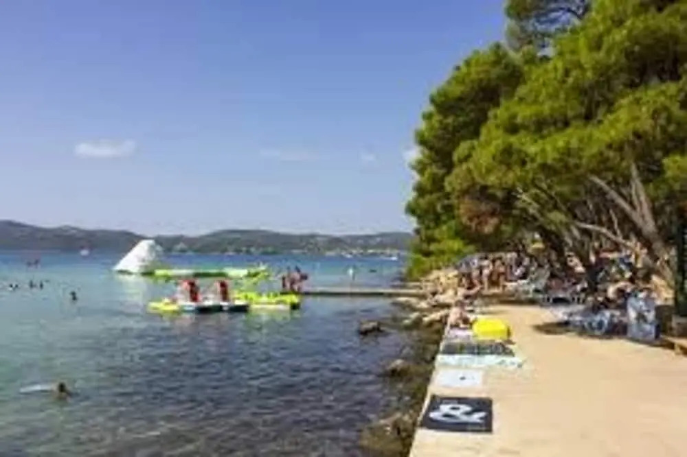 Room in Apartment - Great Location Just a Short Walk From the Beach and Downtown Biograd - 4 Guests!