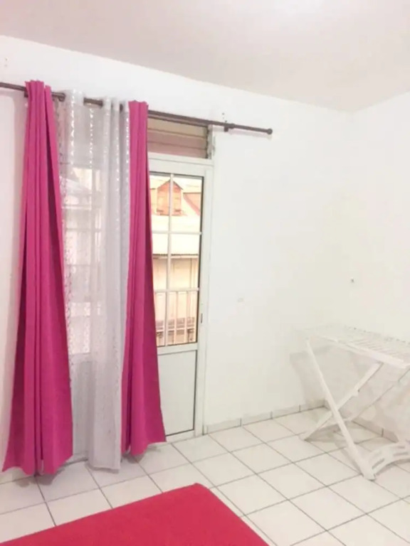 Apartment With 2 Bedrooms in Pointe Noire, With Balcony and Wifi - 4 k