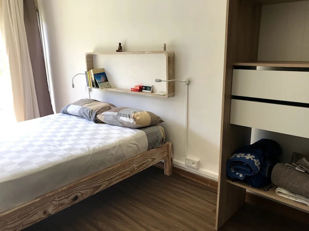 Lovely Beach House in a Very Peaceful and Upmarket Area, we Even Throw in a car