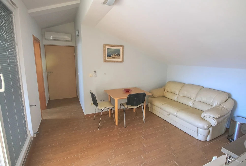 Apartment Ana