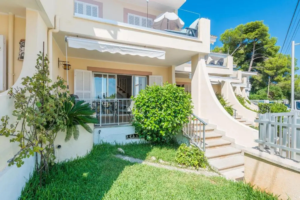 Sea Side 4, Adosado Primera Línea Playa Alcudia by SM Holiday Properties