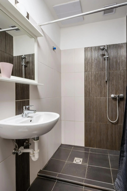 A20 - Boutique Apartment Best location, By BQA