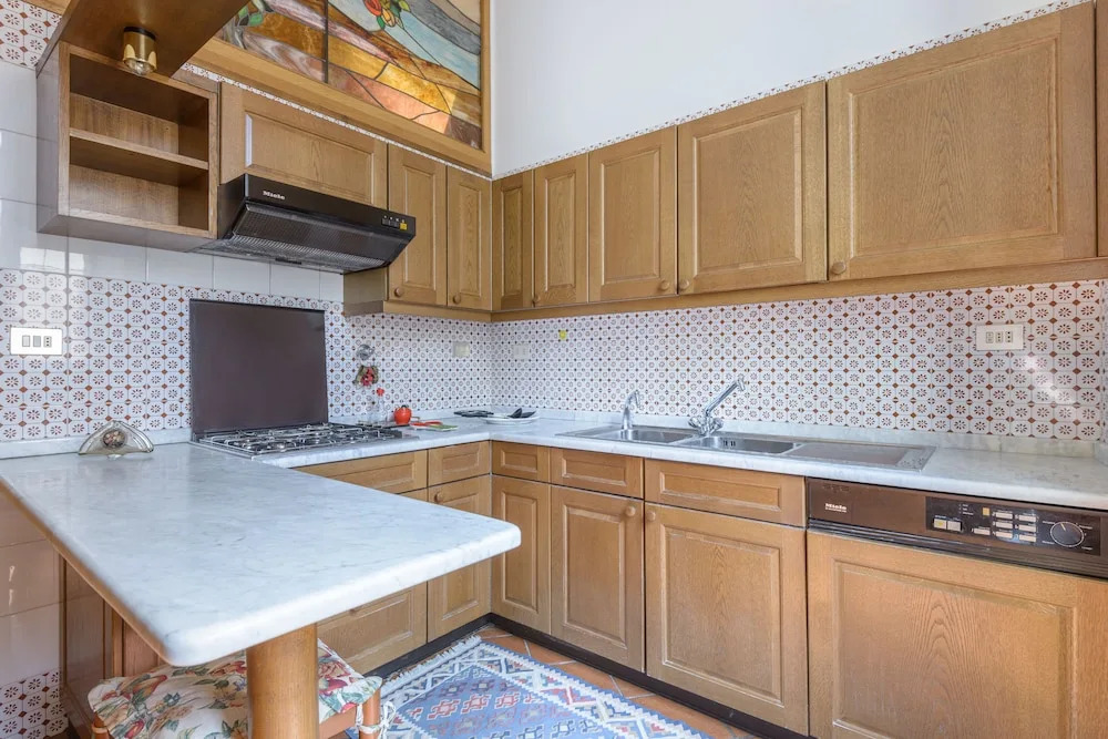 Luxury City Center Apartment