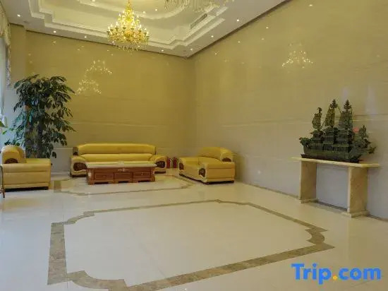 Dongguan Jufu Hotel (Changping Xianglong World Shop)