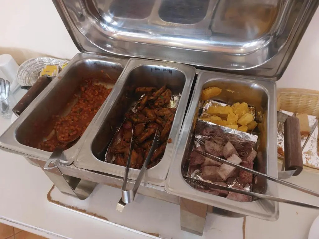 Roza Guest House