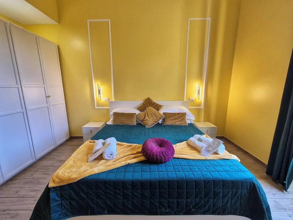 Residenze Serventi Longhi