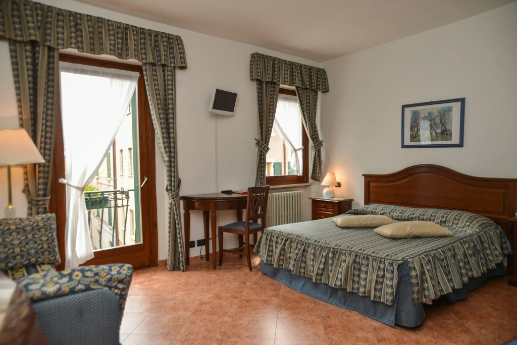 Lake Front Hotel Brenzone