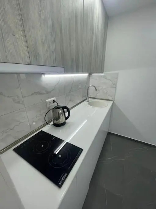 Leo Group Luxury Apartment 14-296B Sunrise Batumi