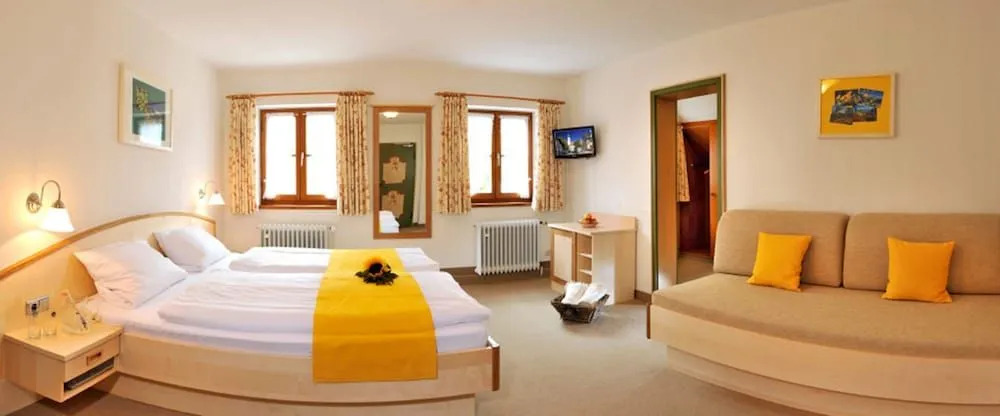 Gästehaus Enzianhof Hotel Garni