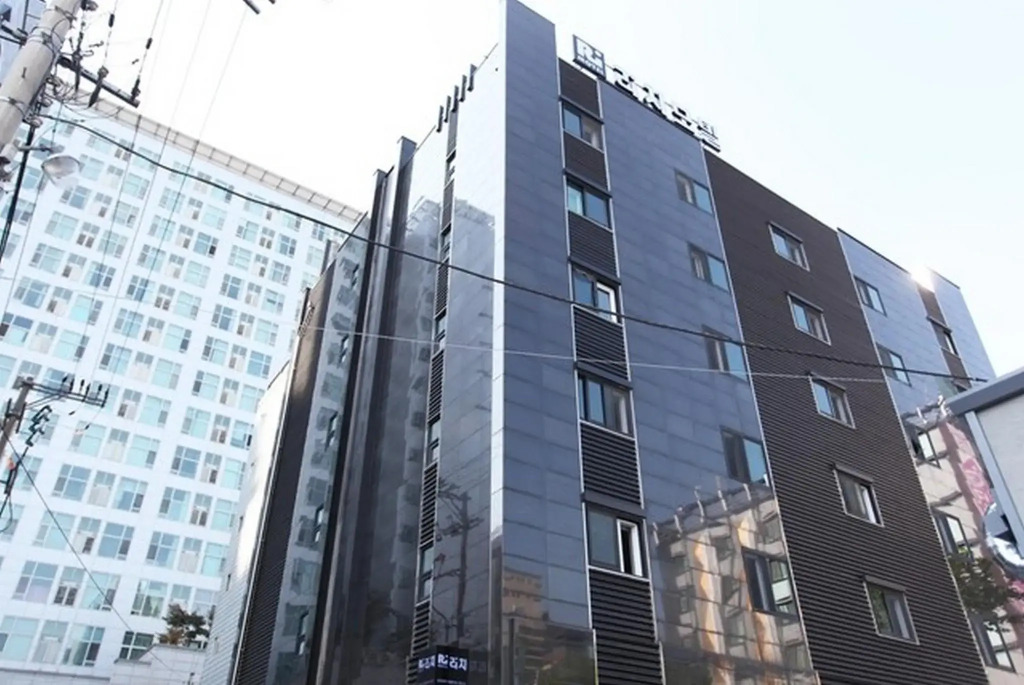 Richi Hotel
