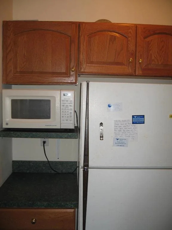 Farnam Guest House