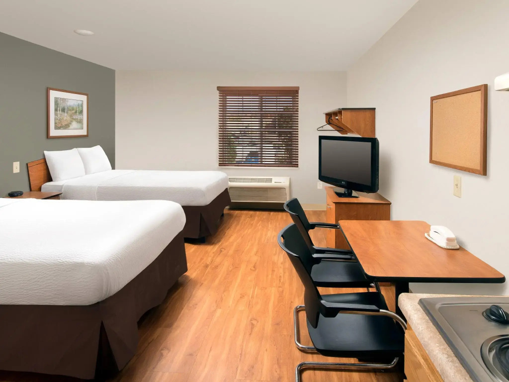 Studio 6 Extended Stay Cincinnati Sharonville OH