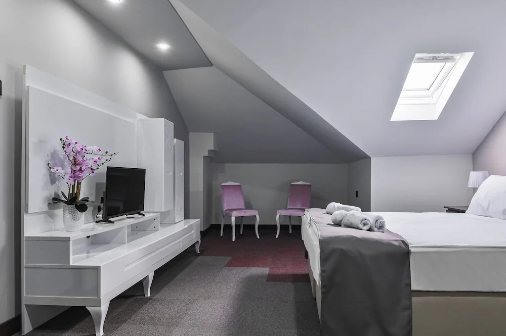 Hotel Aline