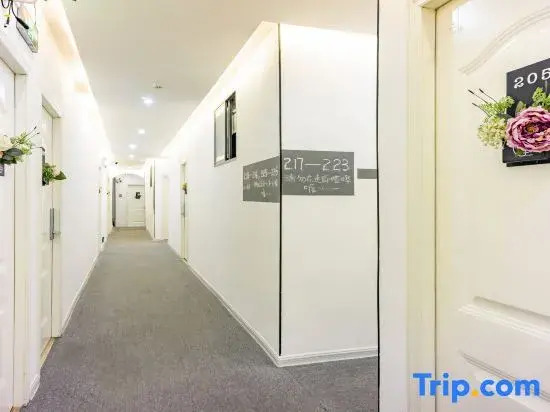 Huali Travel Jiangjing Inn (Guilin Railway Station)