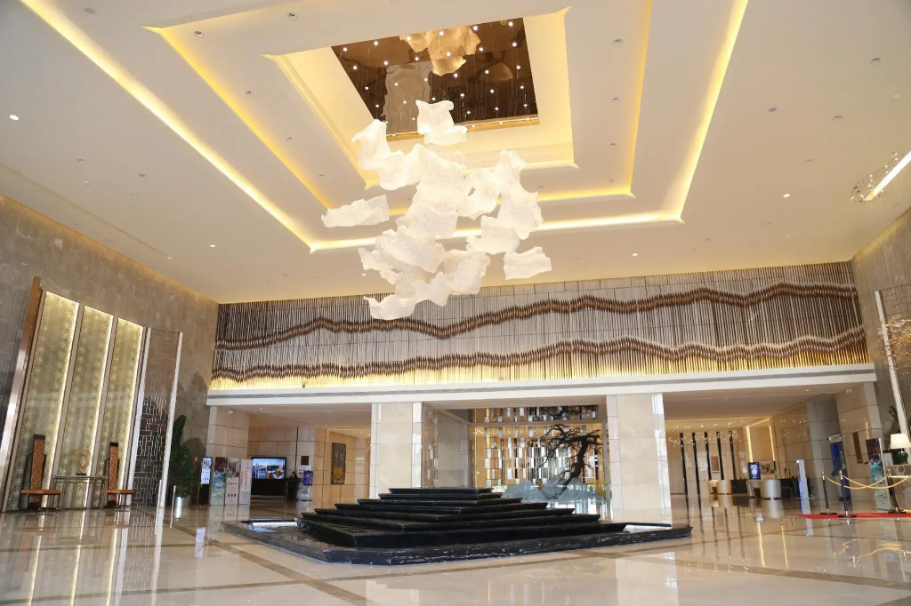 Zhong Ding Cloudshine Grand  Hotel