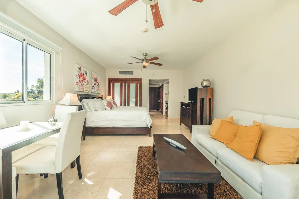 Stay in This Lovely Beachfront Studio at Punta Palmera BA3