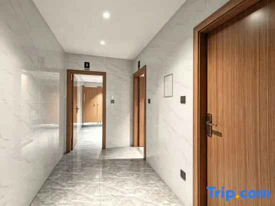 Li Jing International Hotel (Nanning Zoo guangxi University)