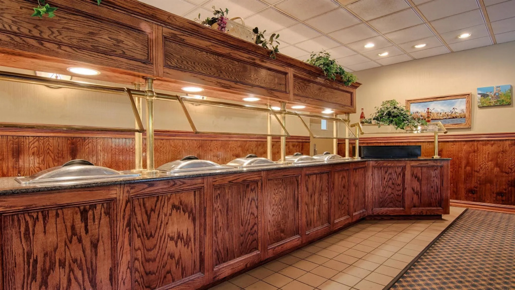 Best Western Forest Inn