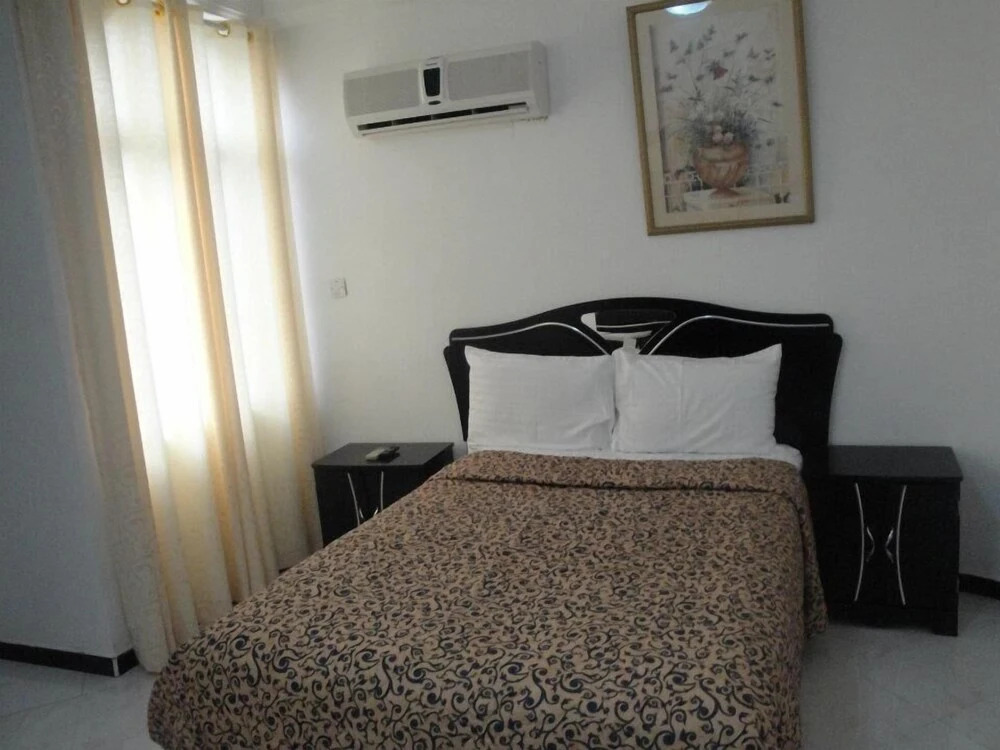 Golden Coast Hotel