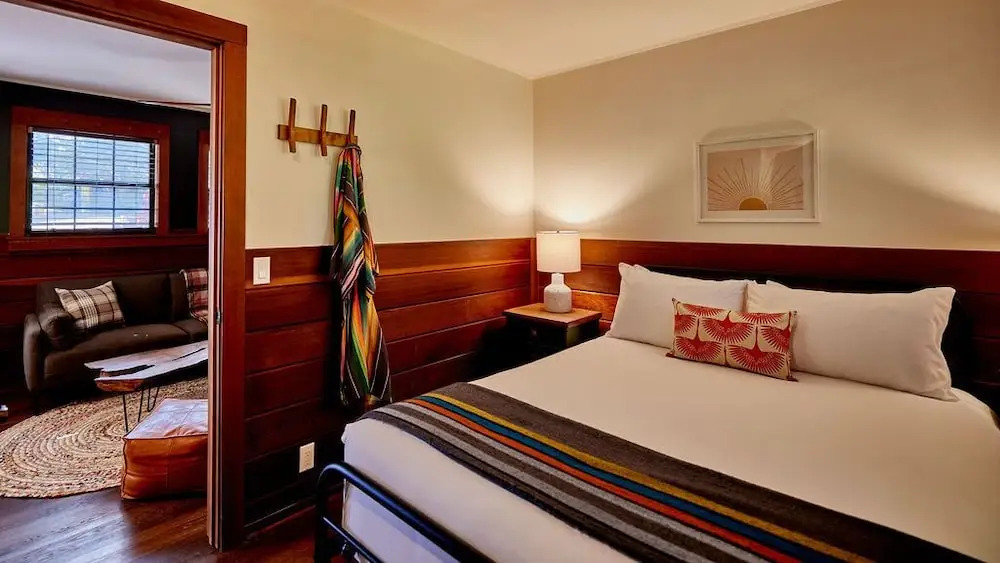 Highlands Resort