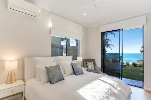 Castaways Beach Escape