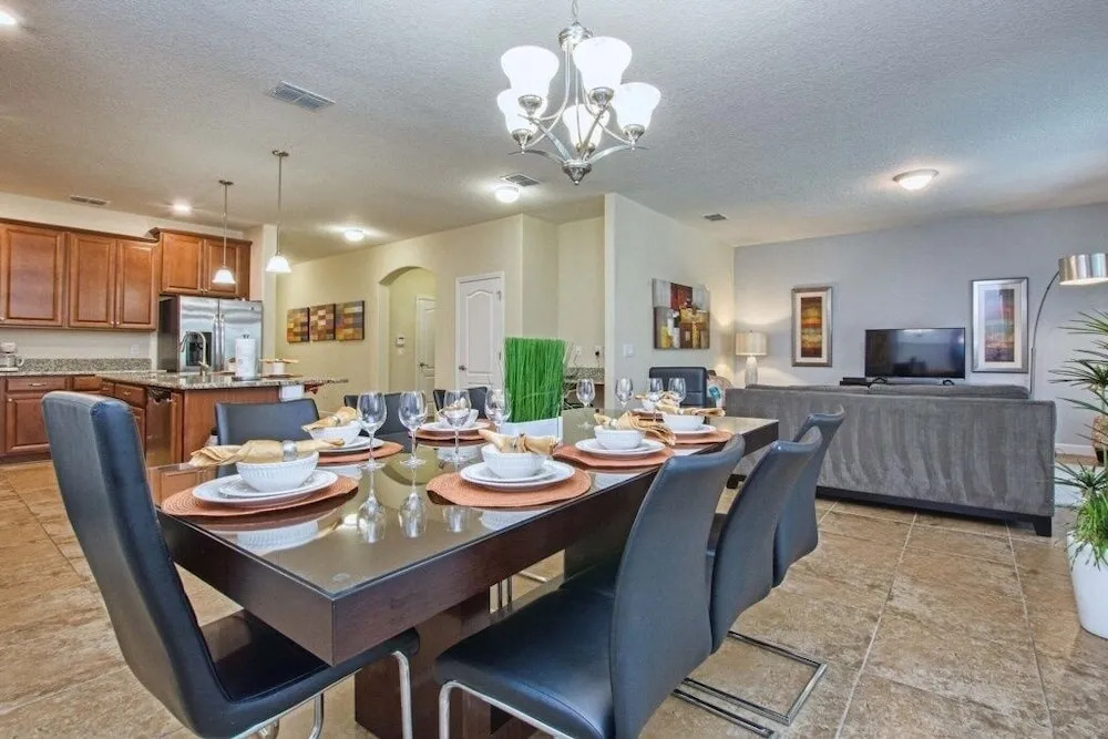 Paradise Palms-6 Bedrooms Home w/pool-3512PP
