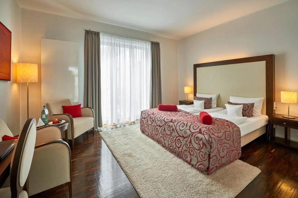 Hotel Elbresidenz an der Therme