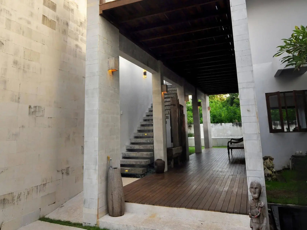 Scene Estate