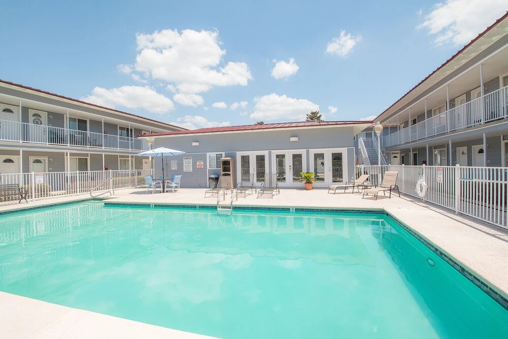 Oak Shores-Oak Shores 71