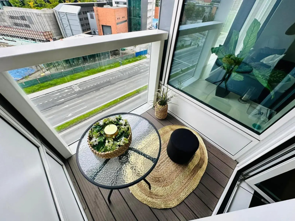 Apartments05 in new building with free parking Panorama city - amazing view close to Old town