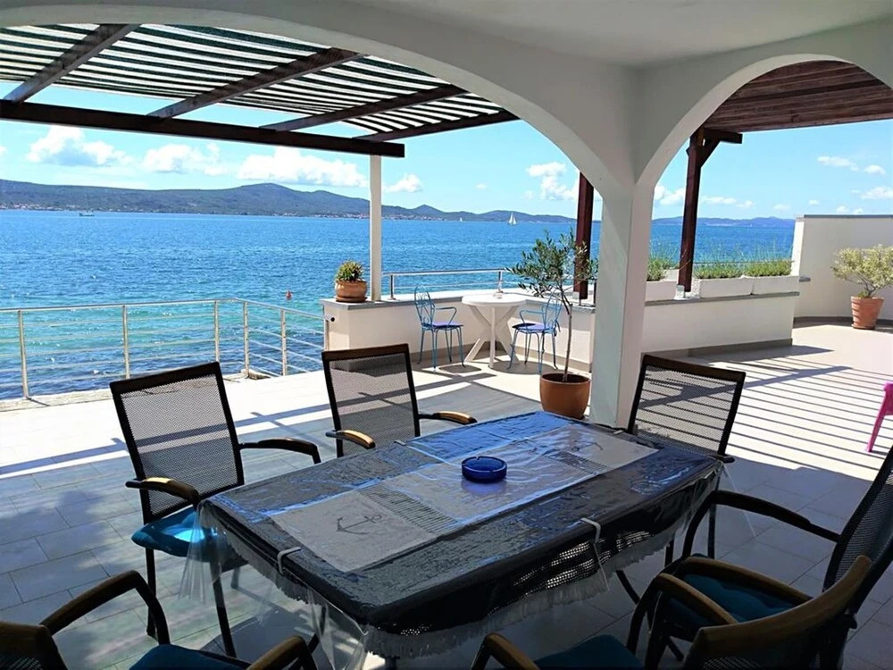 Amazing 2 Storey Holiday Home With 120m Roof Terrace, Directly on the Beach