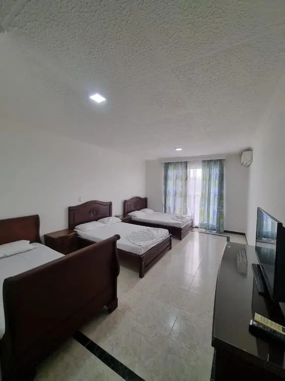 Zahira Hotel Melgar