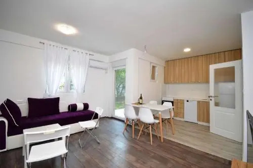 Apartments Iva