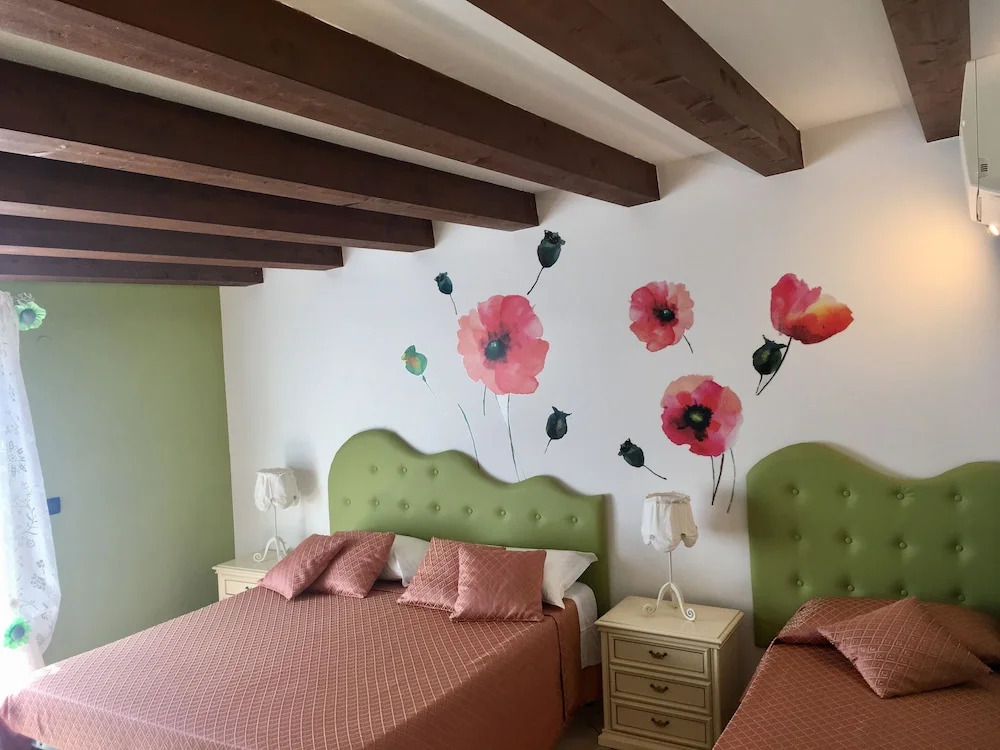Flower Inn B&B