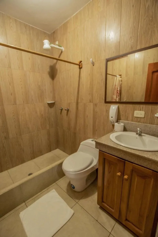 Hostal Tongo Reef