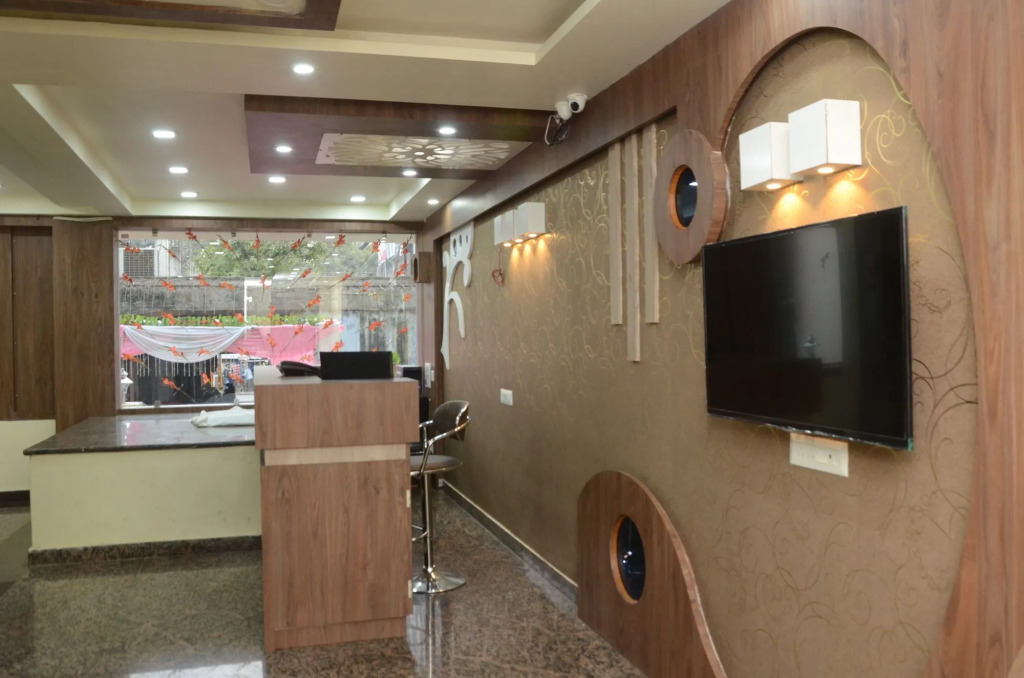Hotel Rahil Palace