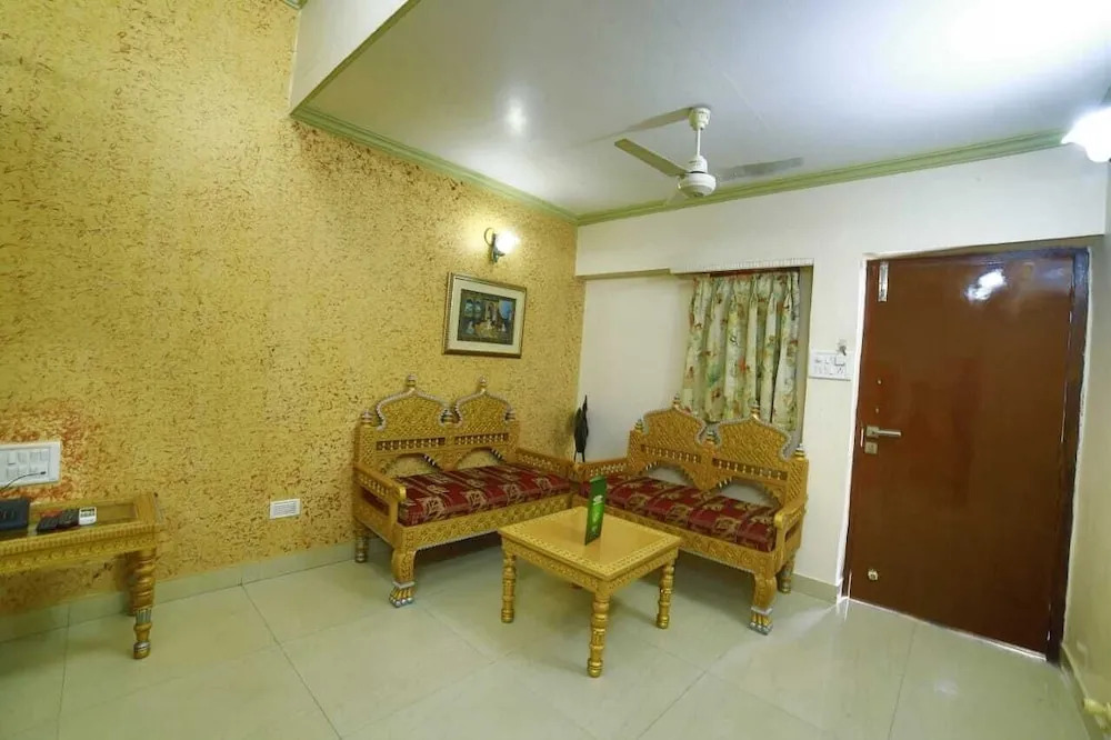 Hotel Samrat International