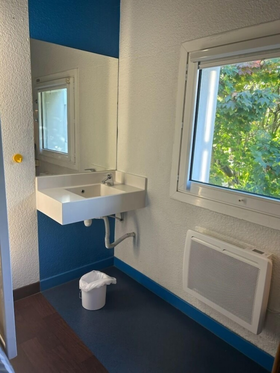 FYL Hôtel  Saint Pol