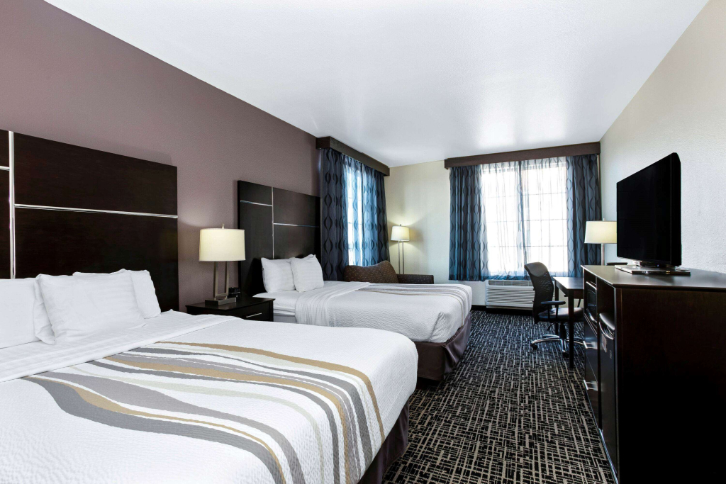 La Quinta by Wyndham Denver Gateway Park