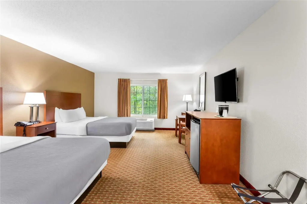 Quality Inn Near Interstate I94