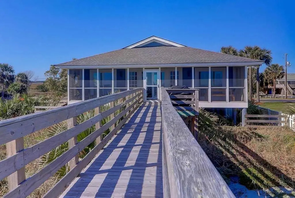 1619 E Ashley - Namastay - Oceanfront - 4 Bedrooms