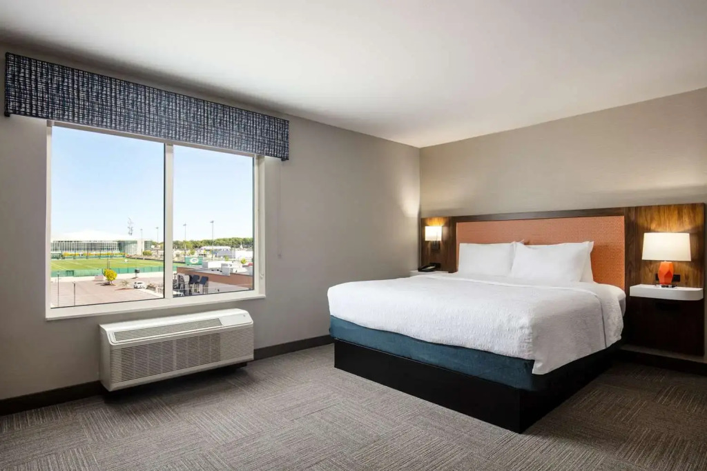 Hampton Inn by Hilton Green Bay Stadium