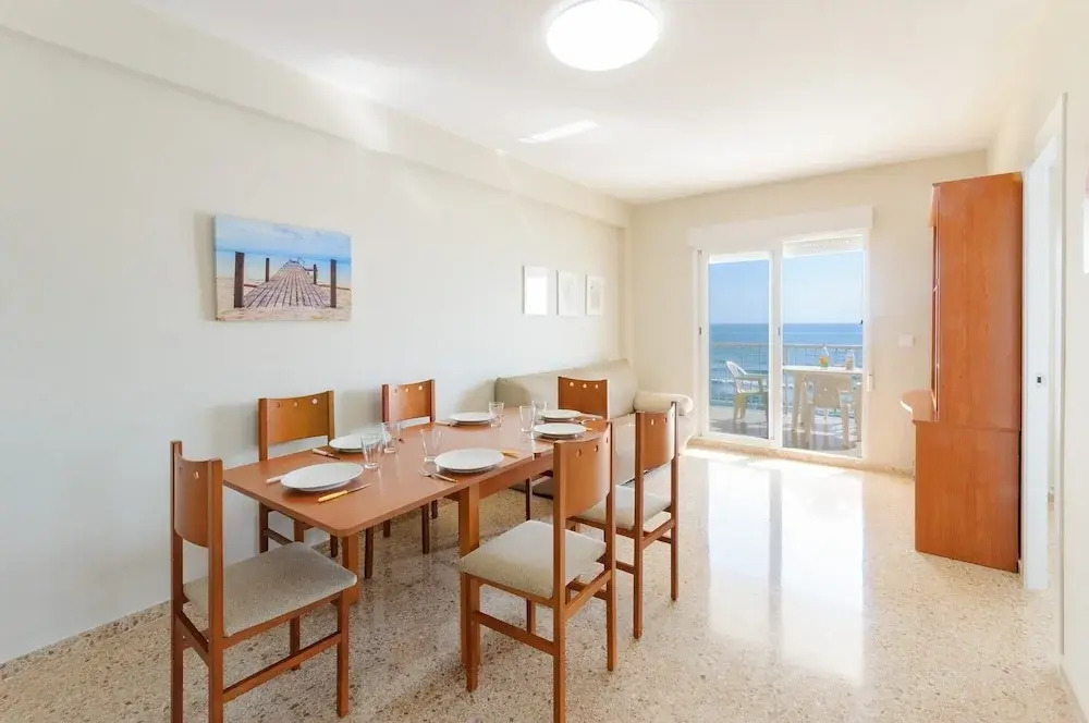 Turia - Apartment In El Brosquil