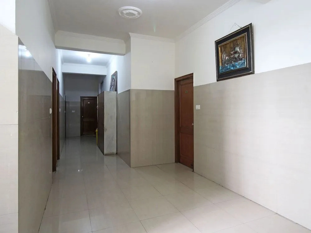 OYO 5855 Hotel Neelkanth